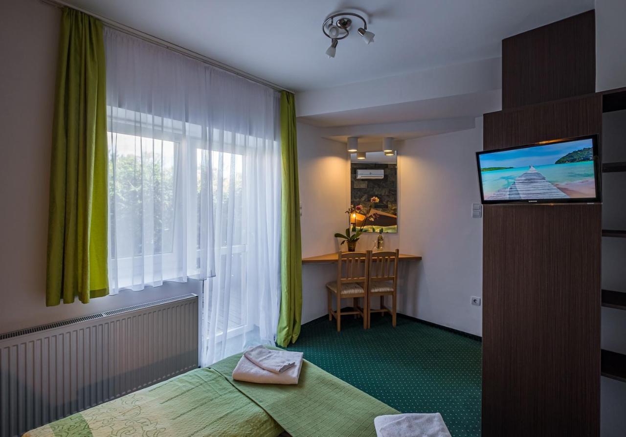 Babi Guesthouse - Babi Vendeghaz Балатонфюред Экстерьер фото