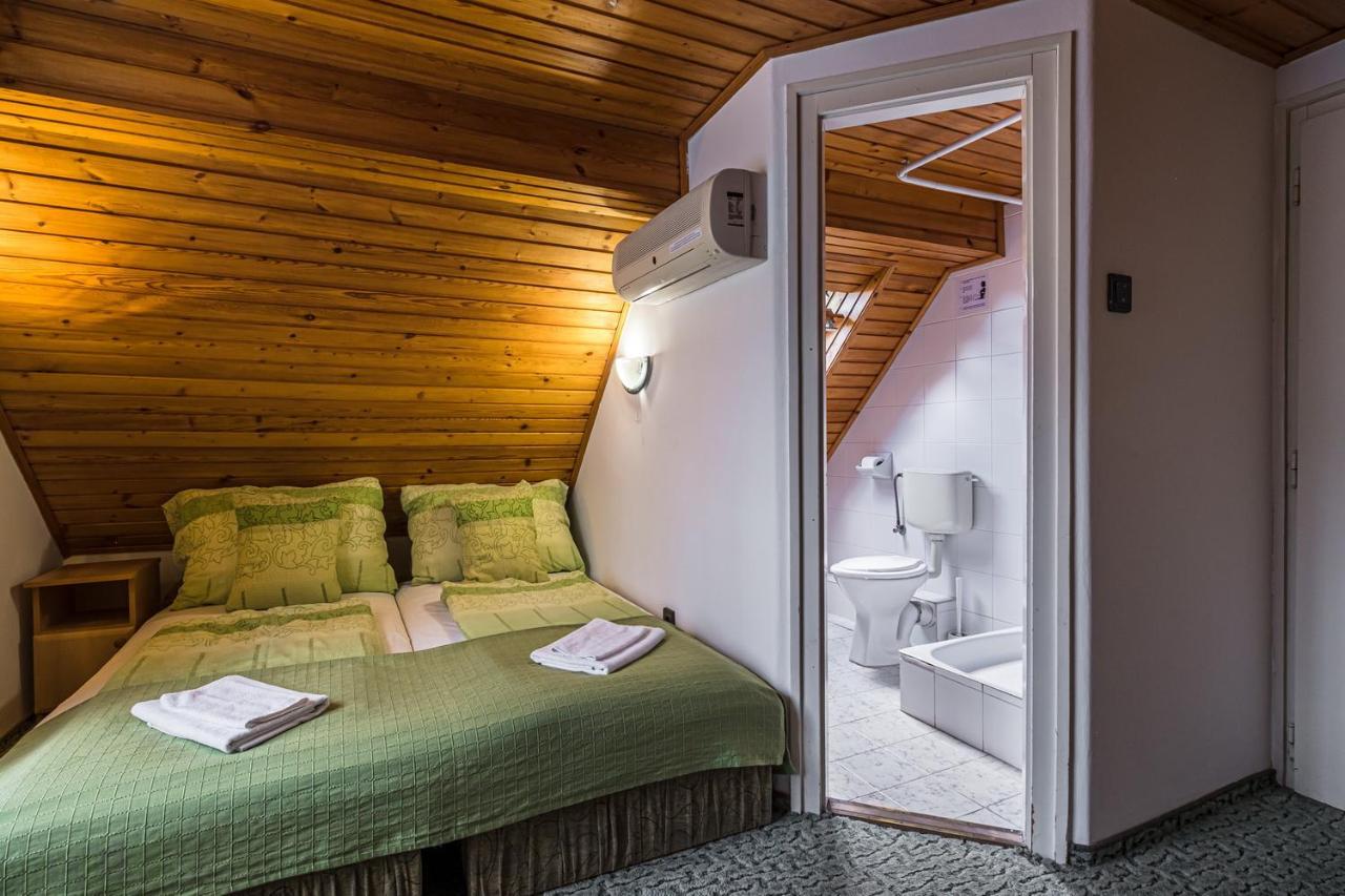 Babi Guesthouse - Babi Vendeghaz Балатонфюред Экстерьер фото