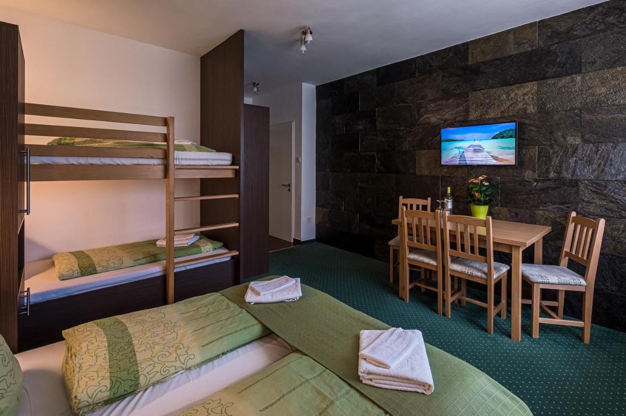 Babi Guesthouse - Babi Vendeghaz Балатонфюред Экстерьер фото