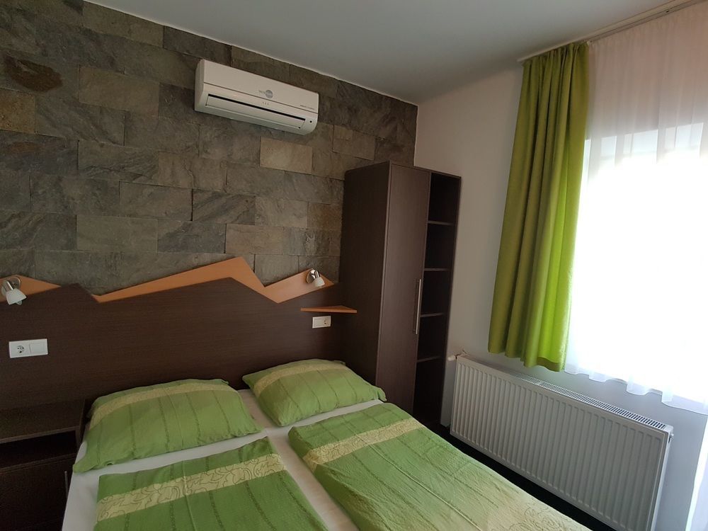 Babi Guesthouse - Babi Vendeghaz Балатонфюред Экстерьер фото