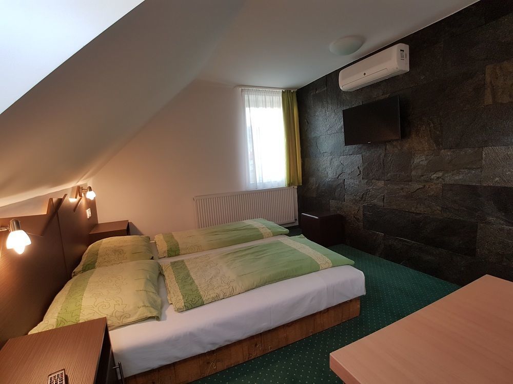 Babi Guesthouse - Babi Vendeghaz Балатонфюред Экстерьер фото